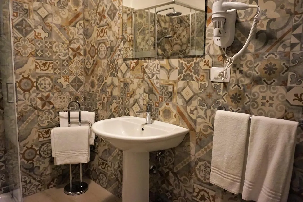 Palazzo Speciale B&B Catania 3*,  Italien